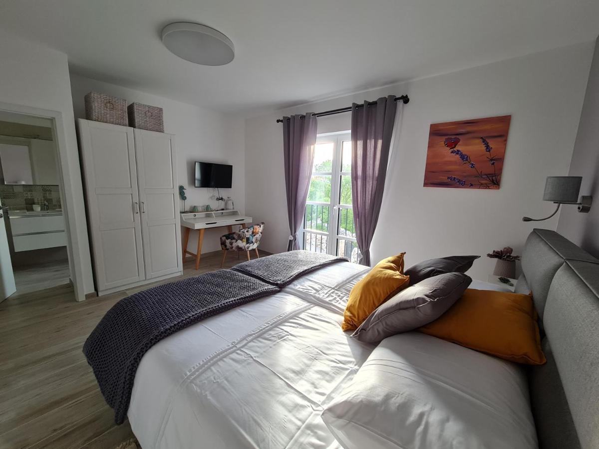 Boutique Resort Osma - Adults Only Malinska Exterior foto