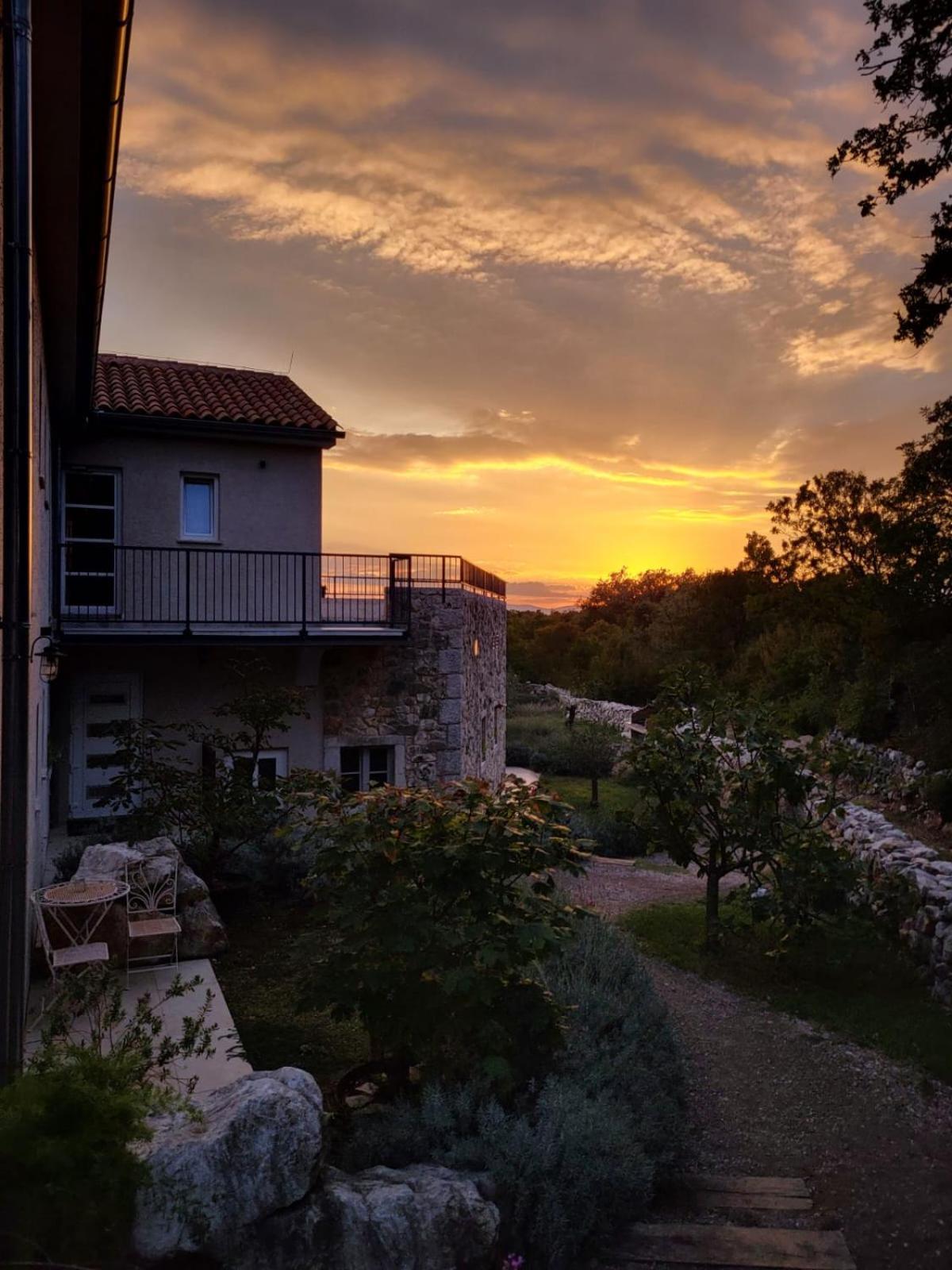 Boutique Resort Osma - Adults Only Malinska Exterior foto